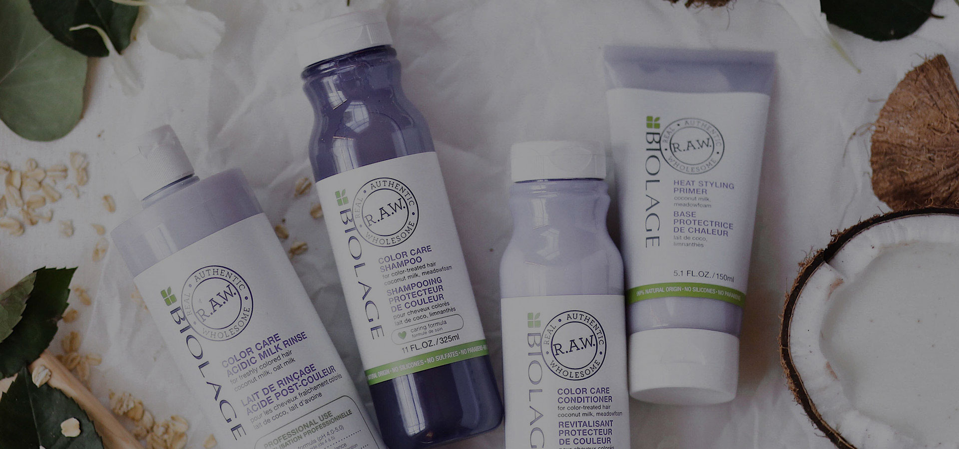 Matrix Biolage R.A.W. Color Care milk rinse, shampoo, conditioner en heat styling primer.
